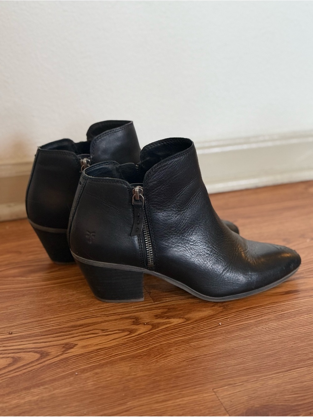 FRYE Judith Women’s Black Zip Bootie